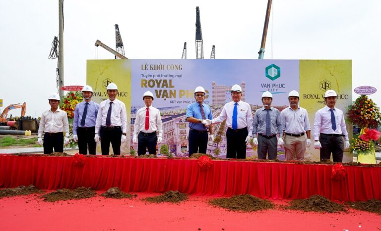Khởi công tuyến phố thương mại Royal Vạn Phúc tại Vạn Phúc City