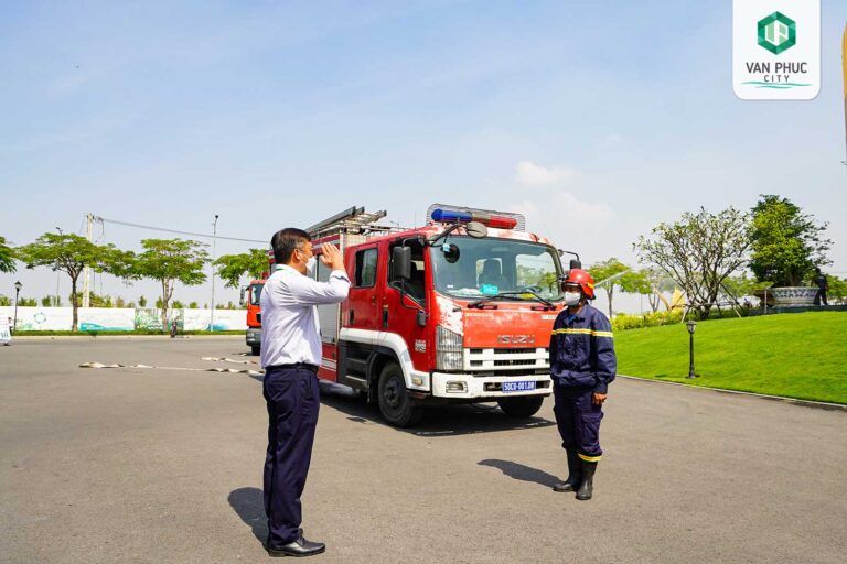 Tập huấn nghiệp vụ PCCC tại khu đô thị Vạn Phúc