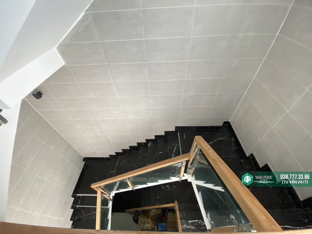 Cho Thuê Nhà Nguyên Căn 9m X20 M Thích Hợp Làm Văn Phòng Và Ở Có Thang Máy - Hình ảnh 2