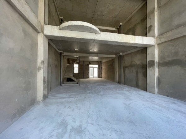 Bán Nhà Khu Sunlake Villas – Vạn Phúc City | Biệt Thự Ven Hồ | Nhà Thô Hoàn Thiện Ngoài – Giá 35 Tỷ - Hình ảnh 3