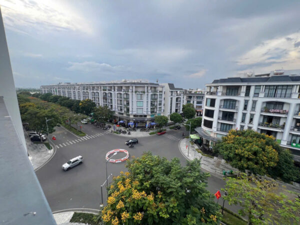 Cho Thuê Căn Góc 1500m² Mặt Tiền Nguyễn Thị Nhung – Đường Số 7, Vạn Phúc City | Giá 170 Triệu/Tháng - Hình ảnh 3