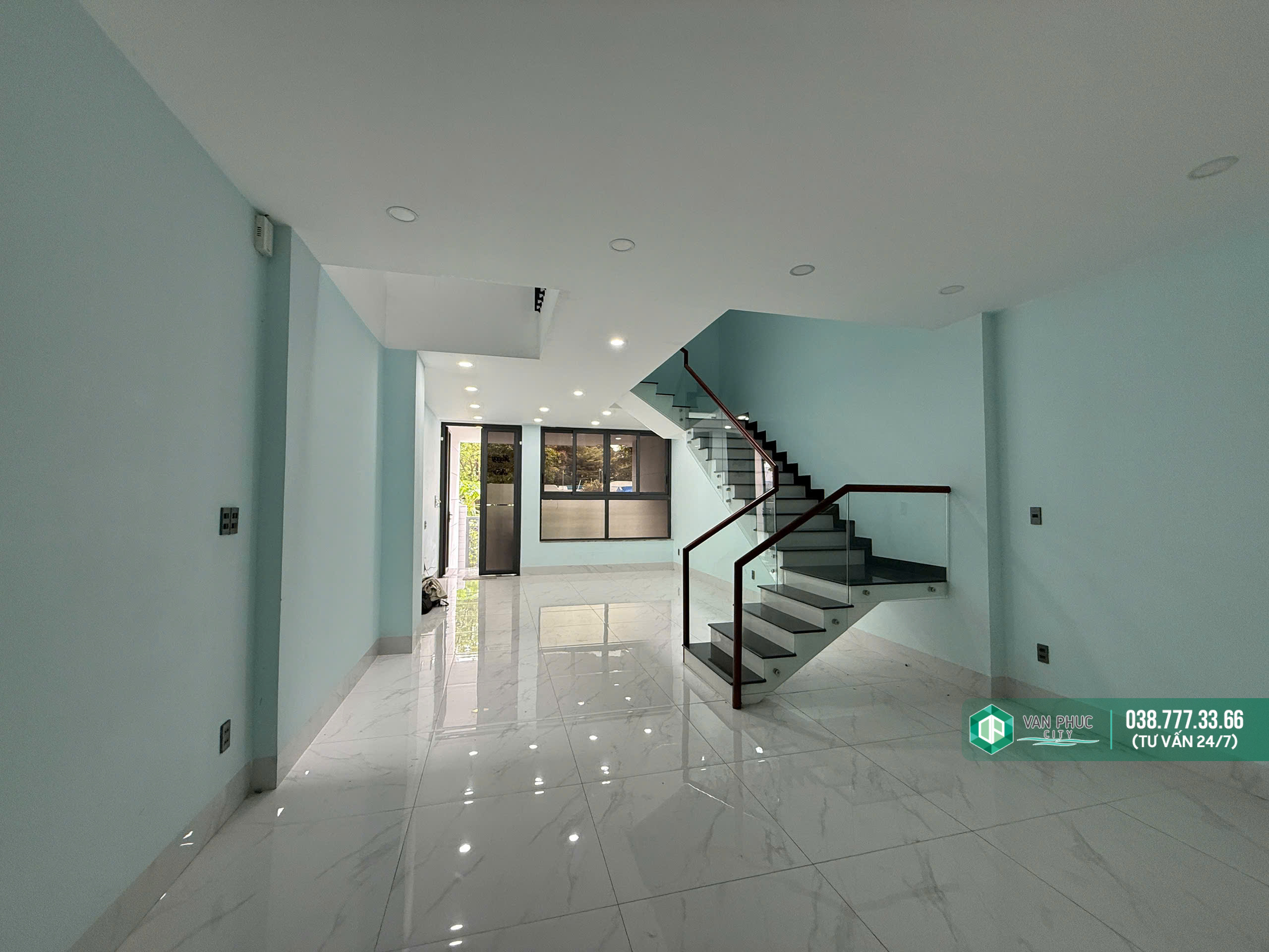 Cho Thuê Nhà 5x22m Khu Đô Thị Vạn Phúc City – Hầm + 4 Tầng + Sân Thượng – Giá Chỉ 32,5 Triệu/Tháng