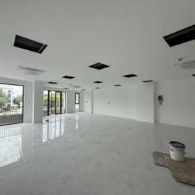 Siêu Vị Trí! Căn Góc Vạn Phúc City – 1.200m², 4 Tầng, Giá 140 Triệu/Tháng